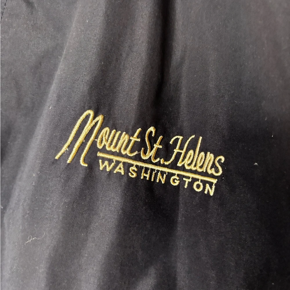 Mount St Helen’s Men's‎ Dual-Tone Performance Jacket reversible